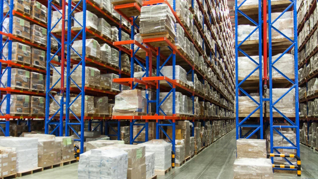 เลือก ชั้นวางของเหล็ก สำหรับเก็บของหนักต้องดูอะไรบ้าง