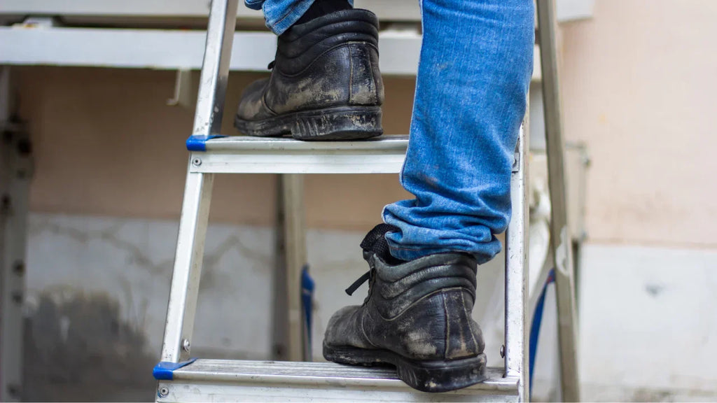 จุดไหนของ รองเท้าเซฟตี้ ที่ควรตรวจเป็นประจำเพื่อความปลอดภัย